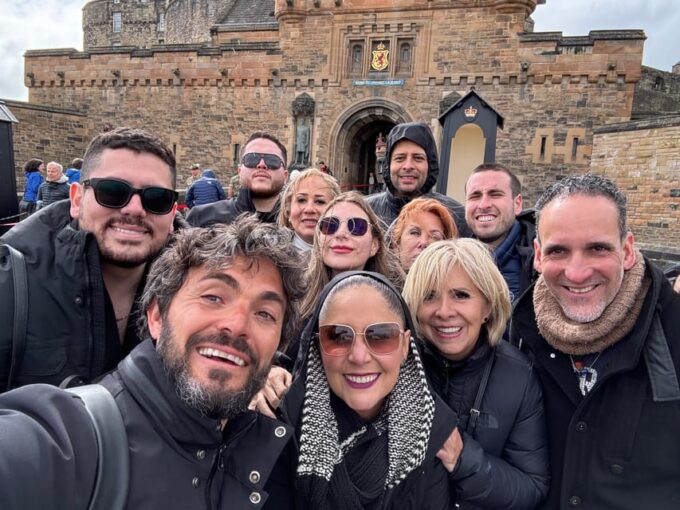 Edinburgh: Full-Day Walking Tour With Castle Included - Customer Reviews