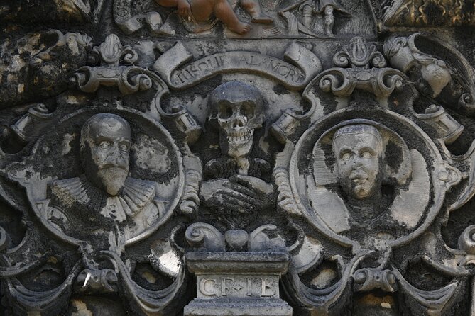 Edinburgh Ghost Tour: Uncover Haunting Tales and Dark Stories - Pricing, Policies, and Discounts