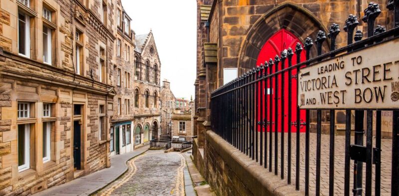 Edinburgh: Guided Harry Potter Tour in French - Tour Guide and Language