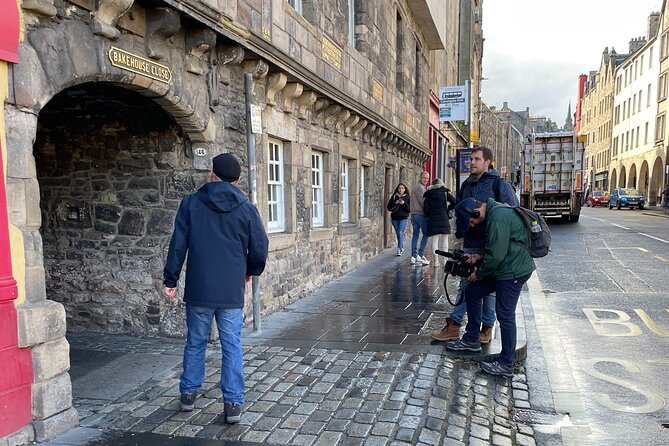 Edinburgh Guided Walking Tour: Outlander and Jacobites - Engaging Storytelling