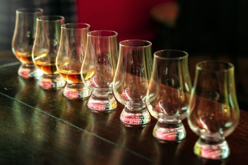 Edinburgh: Guided Whisky Tasting & Walking Tour - Prohibited Items