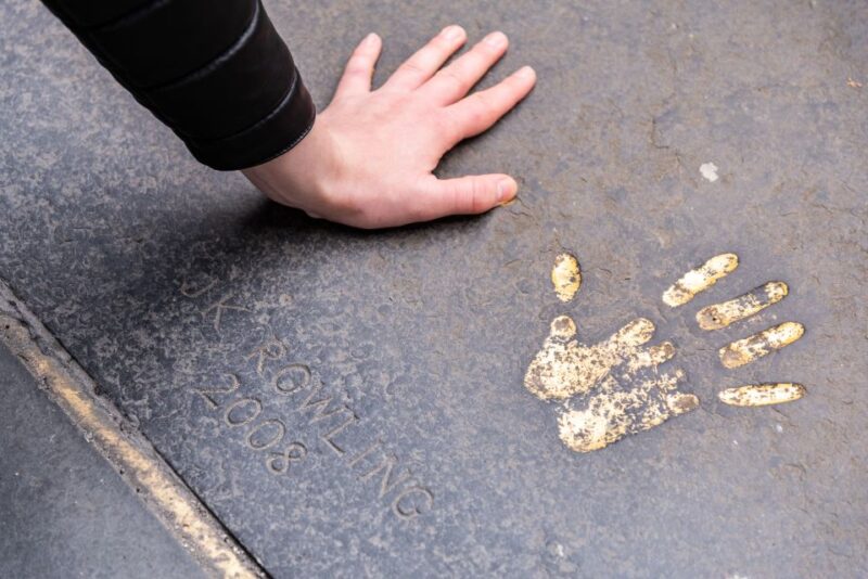 Edinburgh: Harry Potter Magical Guided Walking Tour - Participant Information