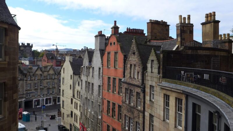 Edinburgh: History Lovers Old Town Walking Tour - Key Points
