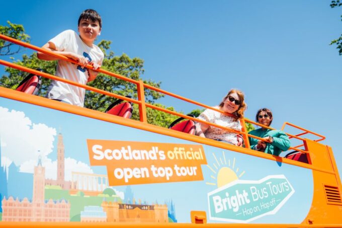 Edinburgh: Hop-On Hop-Off City or Britannia Bus Tour - Operational Details