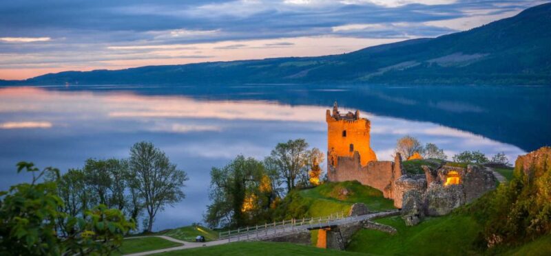 Edinburgh: Loch Ness, Inverness & Highlands Tour in Spanish - Key Points