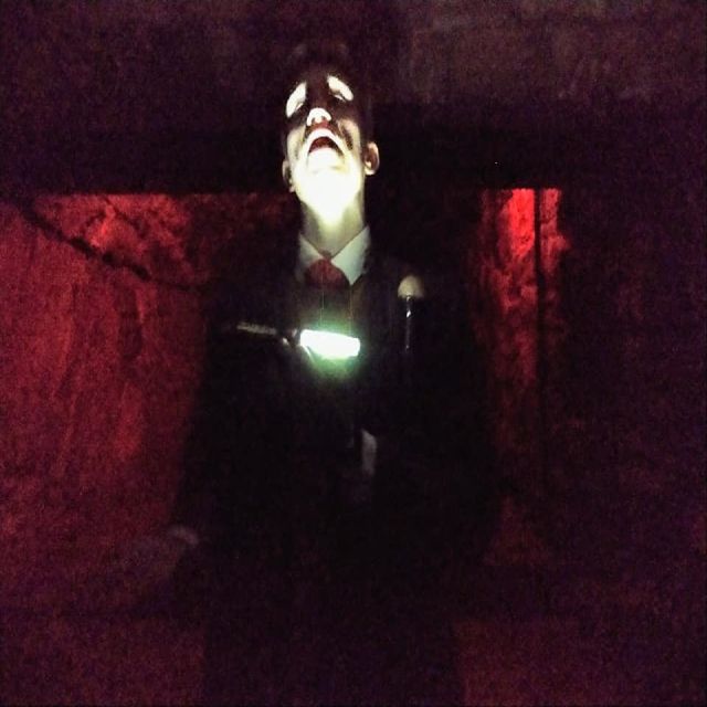 Edinburgh: Old Town and Underground Ghost Tour - Experience Highlights