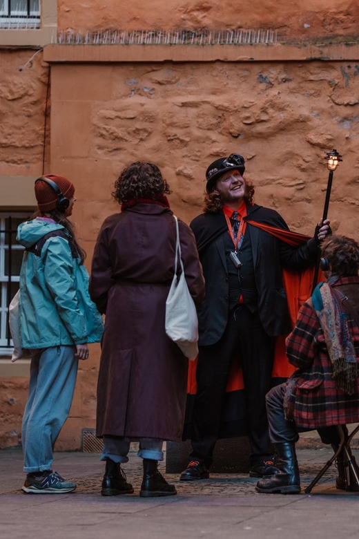 Edinburgh: Old Town Ghost Walking Tour - Customer Feedback