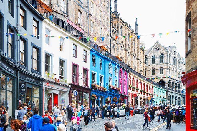 Edinburgh Old Town: Professional Photoshoot & Edited Photos - Accessibility Information