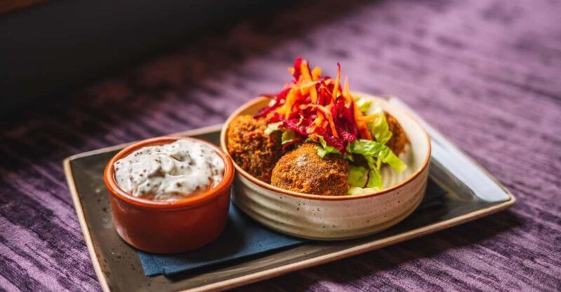 Edinburgh: Plant-based Food Tours of the Old Town - Key Points
