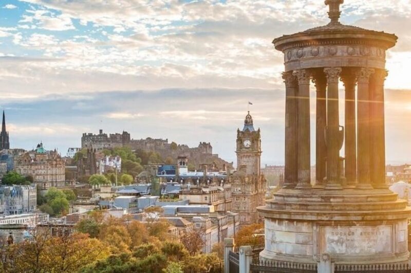 Edinburgh: Private Guided Customized Walking Tour - Exploring Edinburgh With a Local