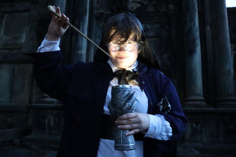 Edinburgh: Private JK Rowlings Harry Potter Tour (FR & EN) - Learning From the Knowledgeable Guide