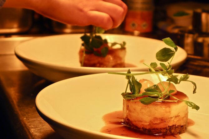 Edinburgh Private Walking Food Tour With Secret Food Tours - Highlights of the Culinary Experience