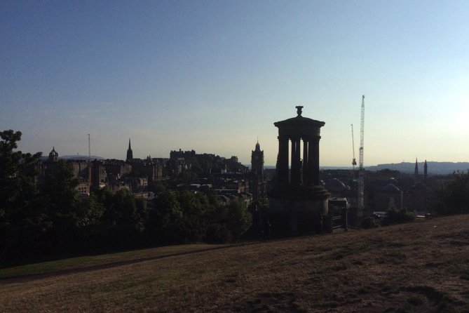 Edinburgh Private Walking Tour - Experiencing the Private Tour
