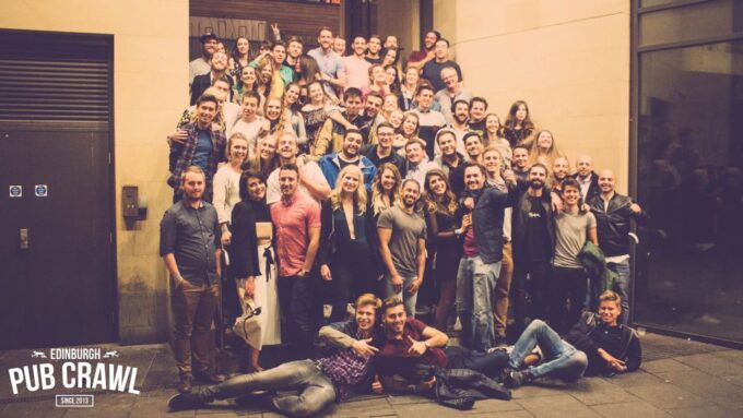 Edinburgh: Pub Crawl 7 Bars With 6 Shots - Discounts and Additional Benefits