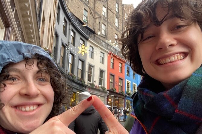 Edinburgh Quest: Self Guided City Walk & Immersive Treasure Hunt - Meeting and End Points Explained