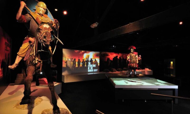 Edinburgh: Rosslyn Chapel and Hadrian's Wall Tour in Spanish - Itinerary Highlights