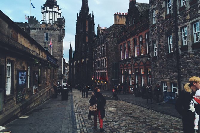 Edinburgh Royal Mile (New Self Guided Tour) - Tour Overview