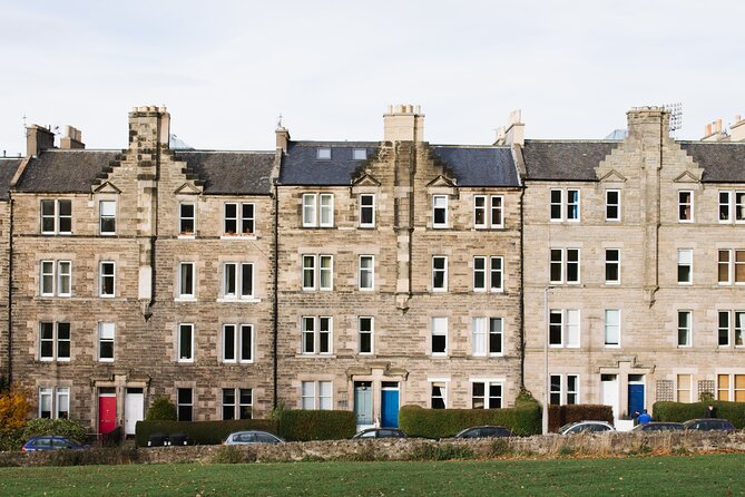 Edinburgh Royal Mile (New Self Guided Tour) - Tour Booking and Participation