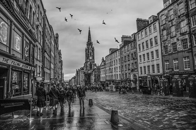 Edinburgh Self-Guided Murder Mystery Tour by the Royal Mile - Schedule and Availability