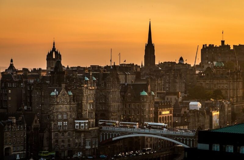Edinburgh Shore Excursion: City Tour & Royal Yacht Britannia - Itinerary Highlights