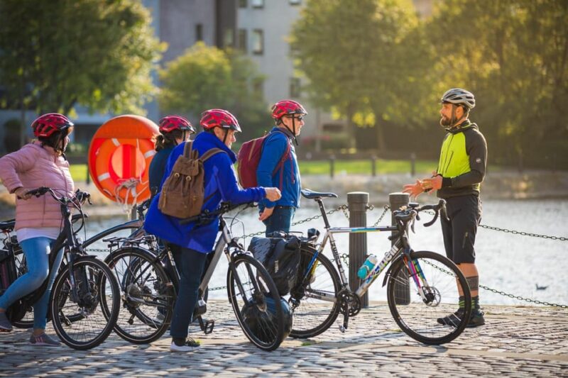 Edinburgh: Sightseeing Bike Tour - Key Points