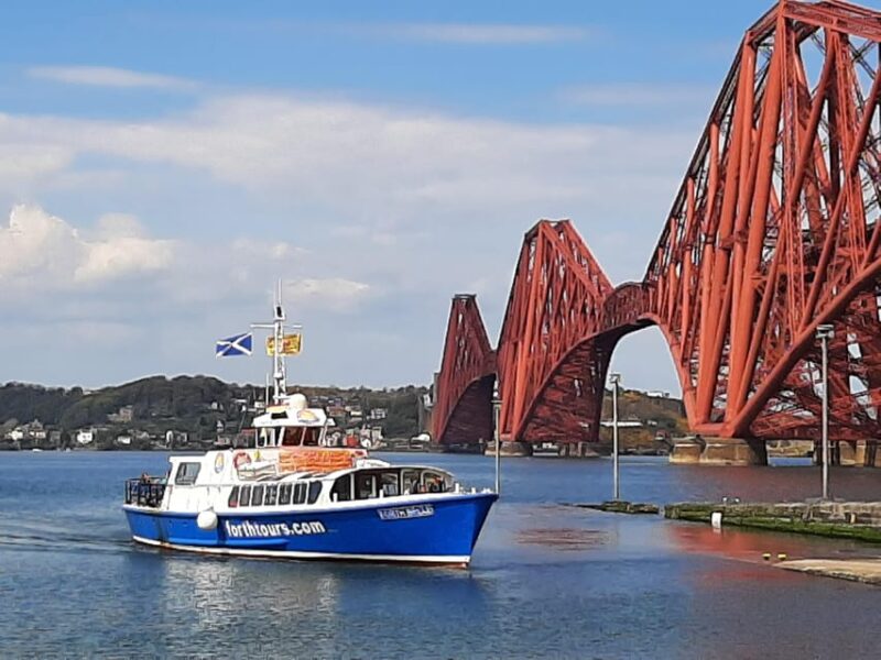 Edinburgh: Sightseeing Bus Tour & Inchcolm Island Boat Tour - Experience Highlights