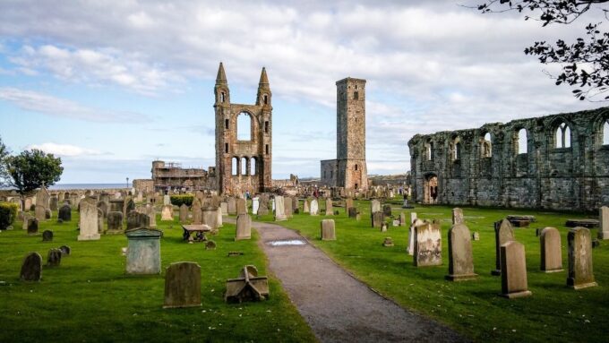 Edinburgh: St Andrews, Dunnottar Castle & Falkland Tour - Customer Reviews