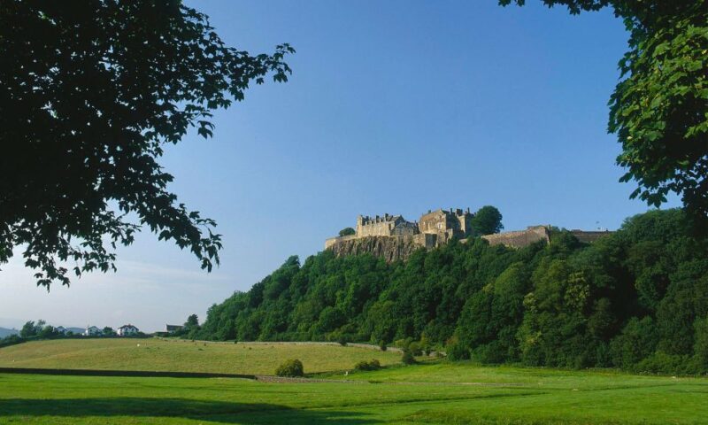 Edinburgh: Stirling, Whisky & St Andrews Tour in Italian - Booking Information