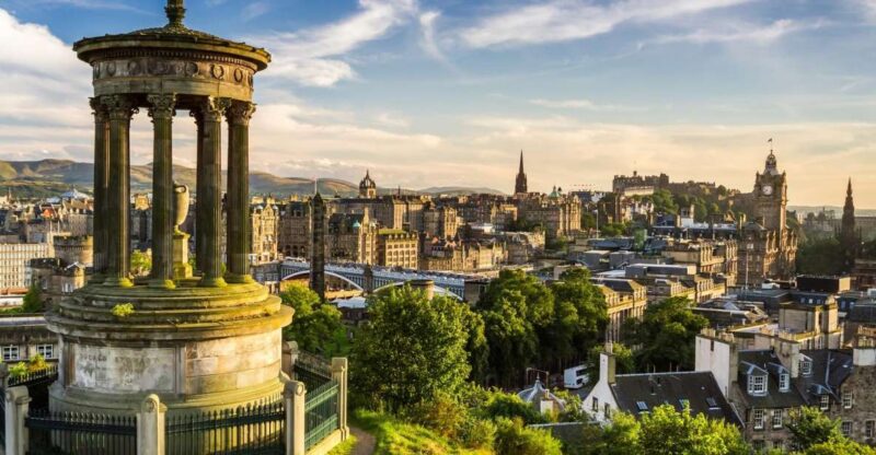 Edinburgh: the Royal City Tour From London - Sightseeing Highlights