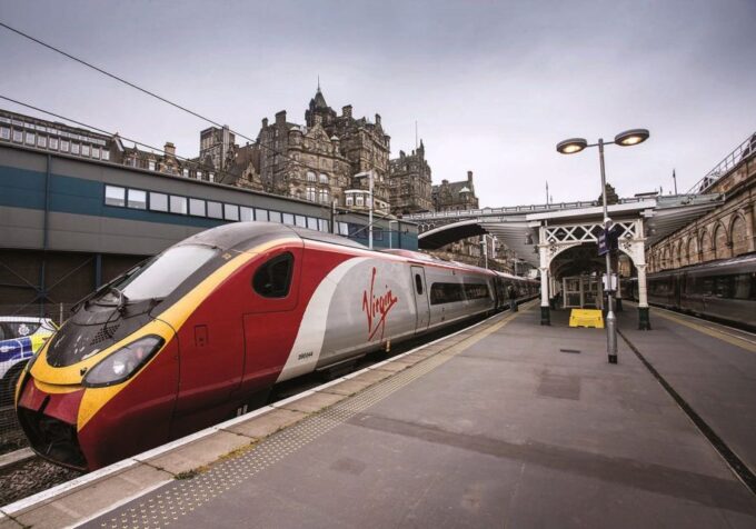 Edinburgh: the Royal City Tour From London - Preparing for Your Journey