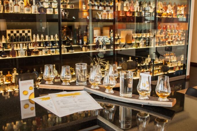 Edinburgh: The Scotch Whisky Experience Tour and Tasting - Visitor Reviews