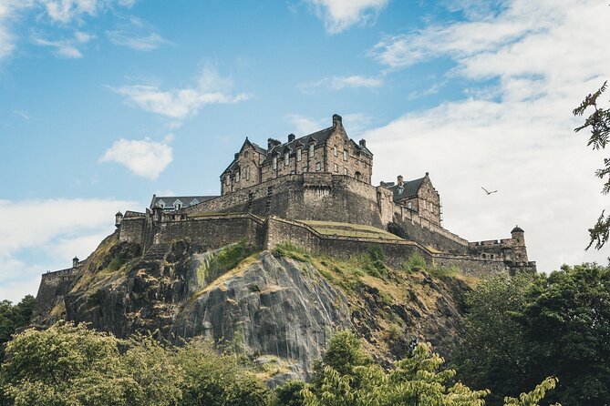 Edinburgh Tour App, Hidden Gems Game and Big Britain Quiz (1 Day Pass) UK - Host Response and Customer Support