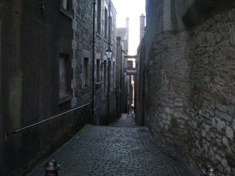 Edinburgh Uncovered Private 3-Hour Group Tour - Experience Highlights