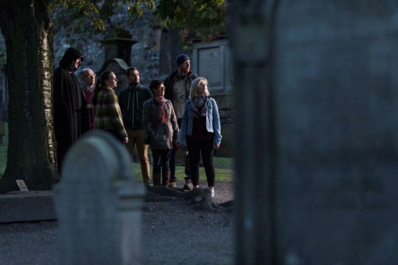 Edinburgh: Underground Vaults and Graveyard Evening Tour - Customer Reviews and Ratings