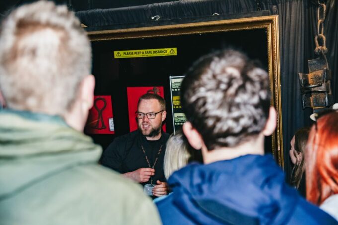 Edinburgh: Underground Vaults Tour - Exploring the Vaults