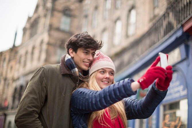 Edinburgh Walk: a Romantic Stroll Through History and Beauty - Architectural Gems of the City