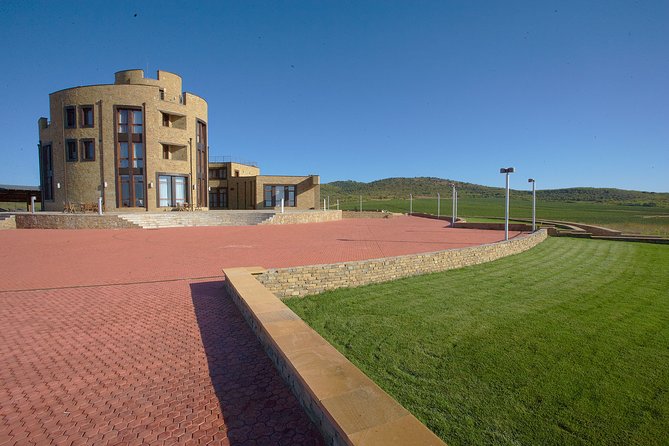 Edoardo Miroglio Private Boutique Winery Tour - Review Insights