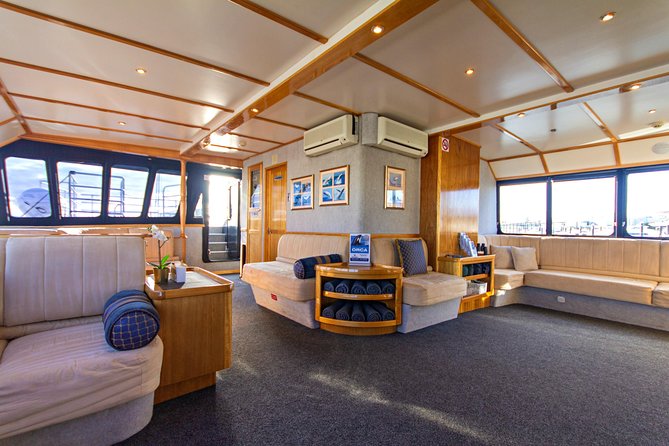 Educational Whale Watching Tour From Augusta or Perth - Naturalist Guide and Commentary