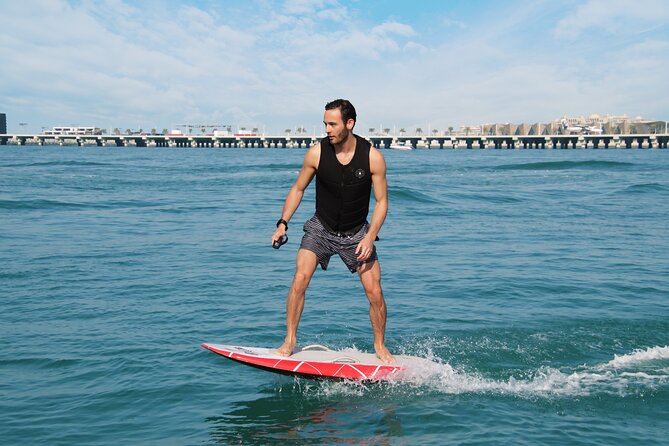 EFoil and Hydrofoil Surfboard Activity in Dubai - Key Points