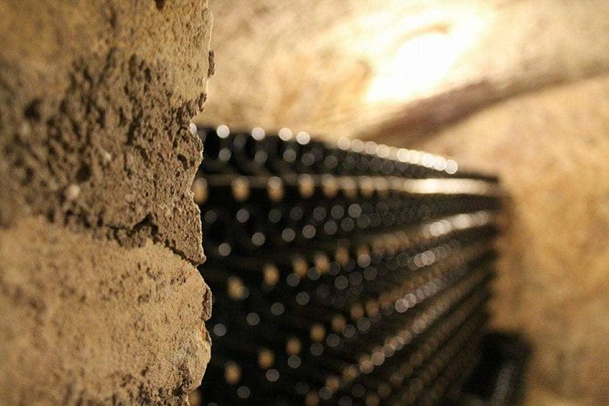Eger Private Full-Day Wine Tasting Tour and Sightseeing From Budapest - Traveler Reviews and Ratings