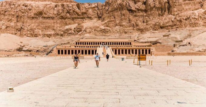 Egypt: Private 7-Day Tour, Nile Cruise, Flights, Balloon - Giza Pyramids and Egyptian Museum