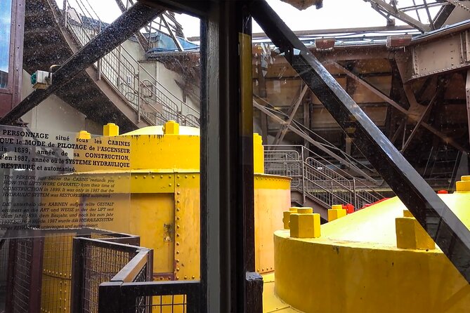 Eiffel Tower Access to 2nd Floor and Summit Option With Guide - Eiffel Tower Access Options