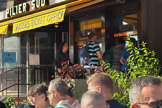 Eiffel Tower Elevator Tour With a Guide (Ecklectours) - Tour Inclusions