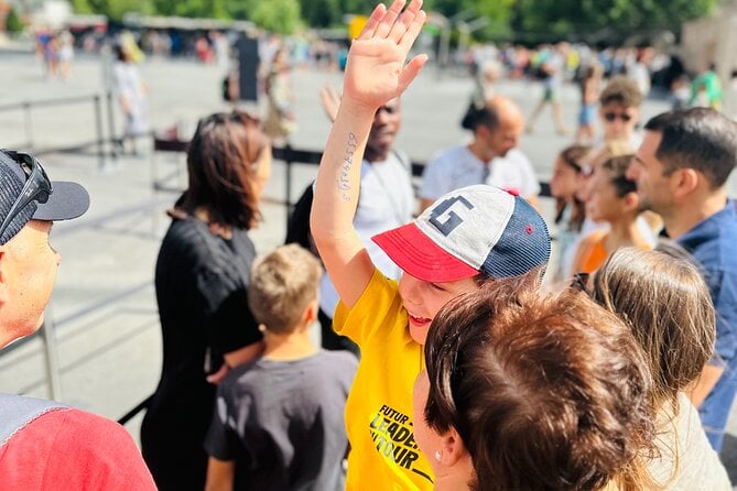 Eiffel Tower Elevator Tour With a Guide (Ecklectours) - Additional Information