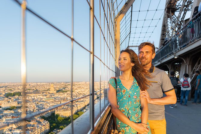 Eiffel Tower Experience With Audio Guided Tour and Lunch on the 1st Floor - Dining Experience at Eiffel Tower