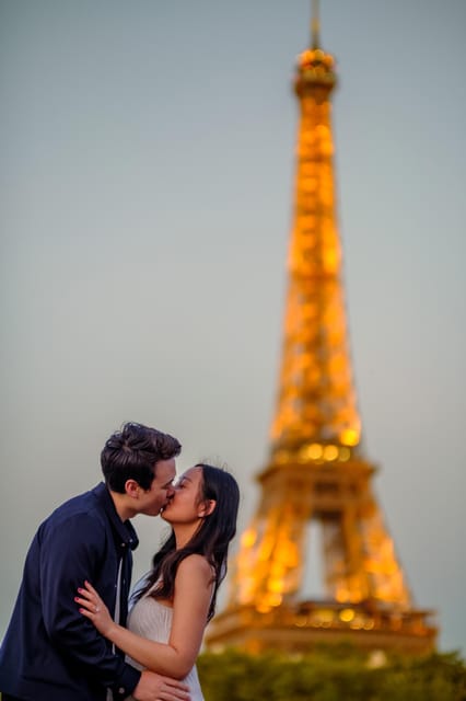 Eiffel Tower Privat Photoshoot - Booking Your Eiffel Tower Photoshoot