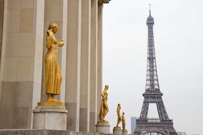 Eiffel Tower Reserved Access Summit or 2nd Floor Guided by Lift - Review Highlights and Ratings