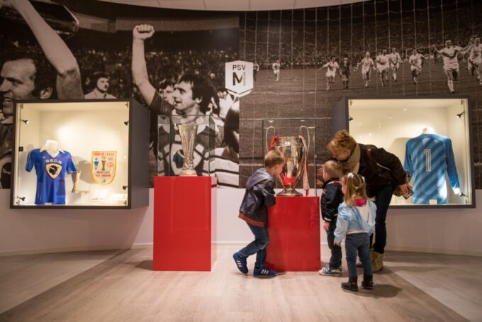 Eindhoven: PSV Stadium Museum Entry Ticket - Dining Options at Philips Stadium