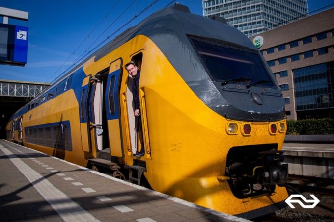 Eindhoven: Train Transfer Eindhoven From/To Rotterdam - Childrens Travel Policies