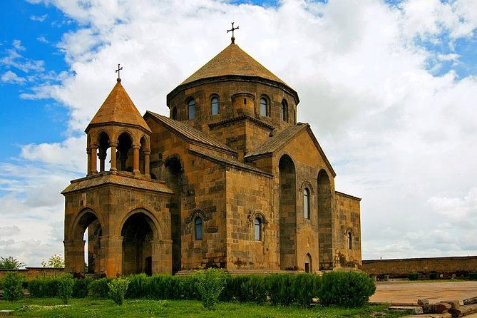Ejmiadzin (St. Ripsime, St. Gayane, Cathedral, Zvartnots) - Quick Points